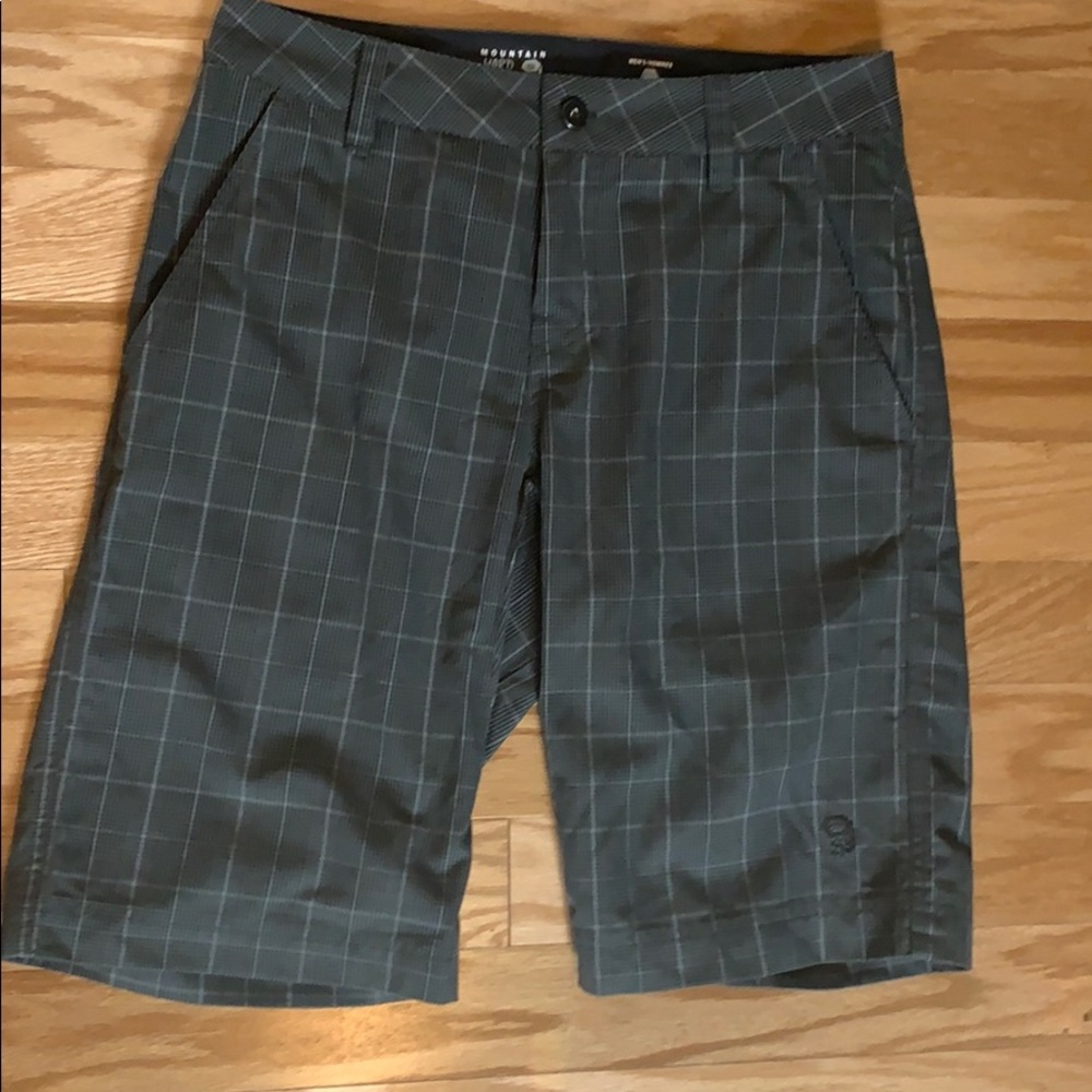 Mountain Hardwear Shorts 30